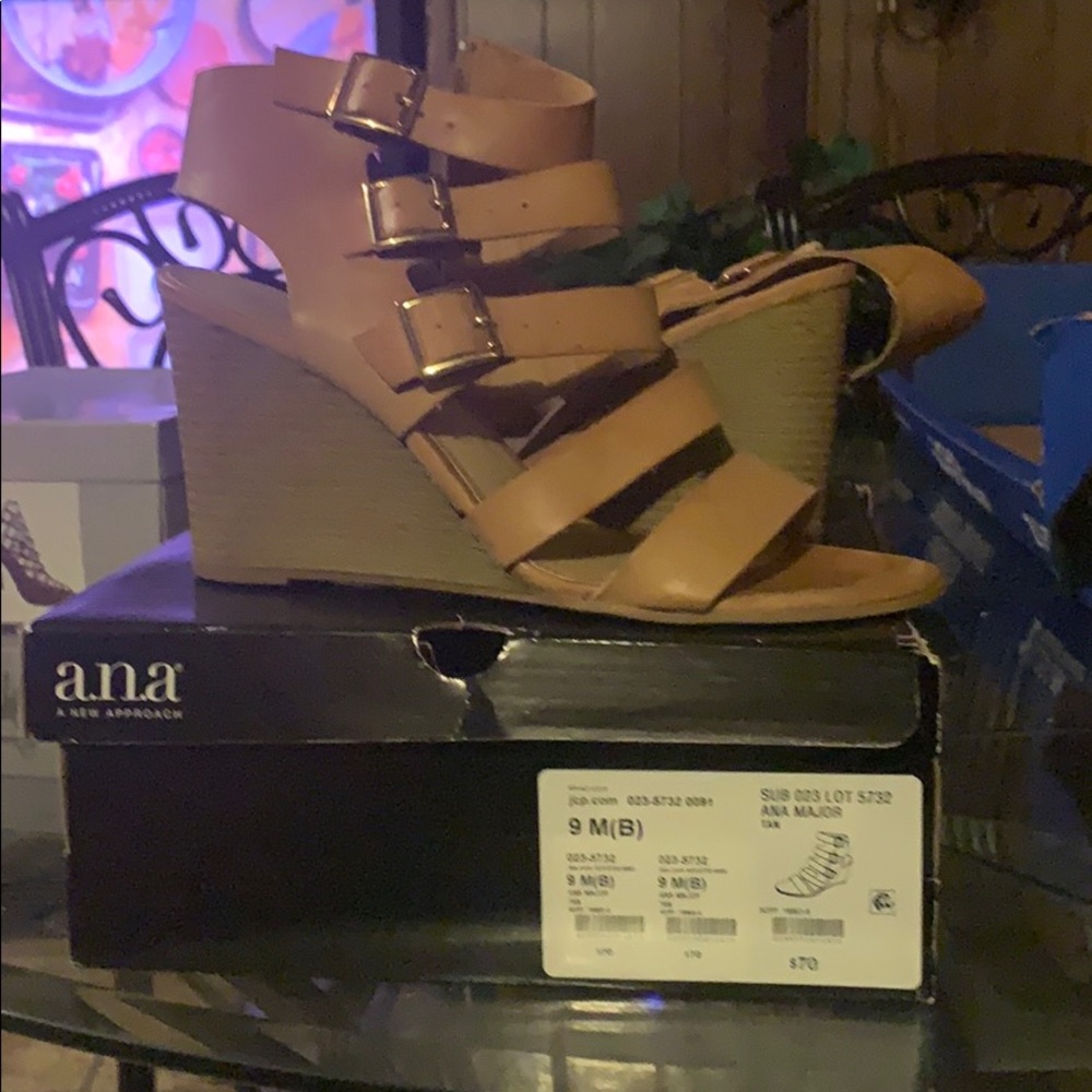 9 nude wedge heels